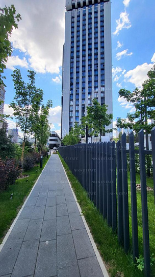 View Apartment in a Building with Sky Bridges — 16