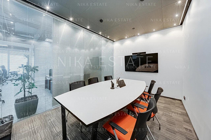 Office, 190 m²