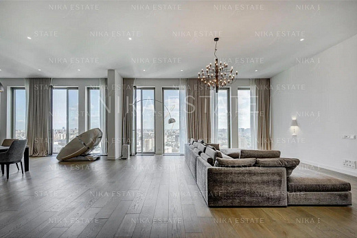 4-room apartment, 253 m² — 7