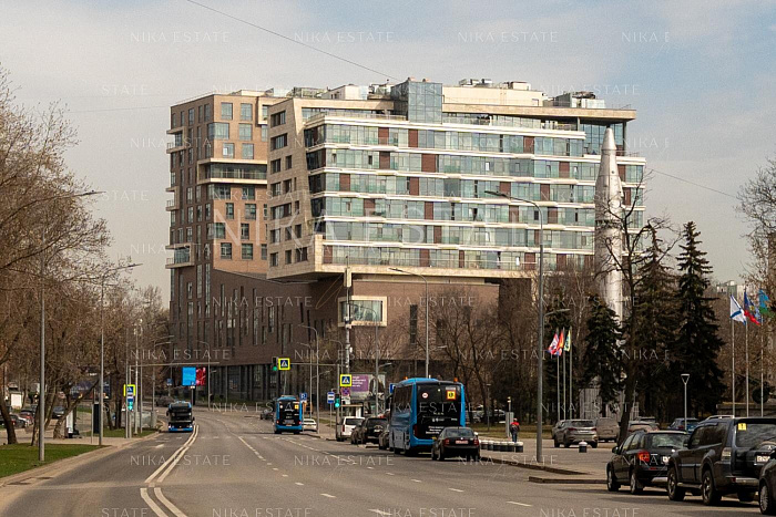 Пентхаус с террасой  и камином в Barkli park