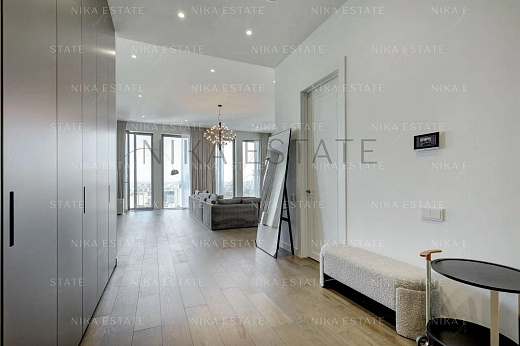 4-room apartment, 253 m² — 11