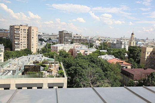 Penthouse! Views! Prestigious Building! — 4