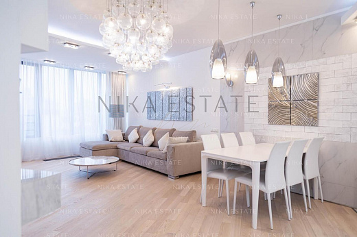3-room apartment, 112 m² — 4