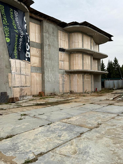 Cottage, 1,548 m² — 10
