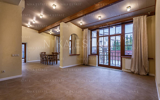 Townhouse, 513 m² — 7