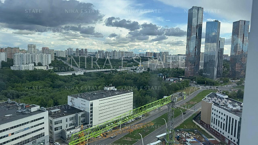 View Apartment in a Building with Sky Bridges — 23