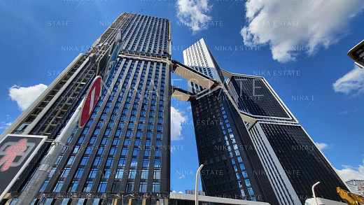 View Apartment in a Building with Sky Bridges — 13