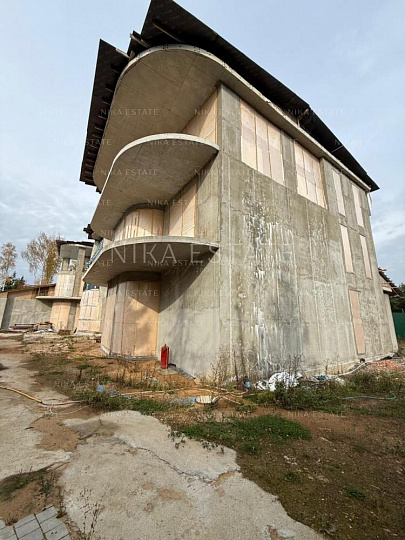 Cottage, 1,548 m² — 11