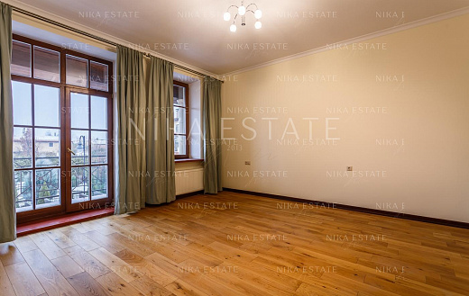 Townhouse, 513 m² — 6