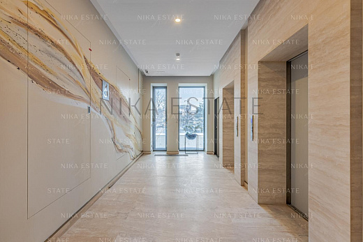 4-room apartment, 202 m² — 7
