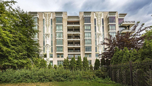 Penthouse! Views! Prestigious Building! — 8