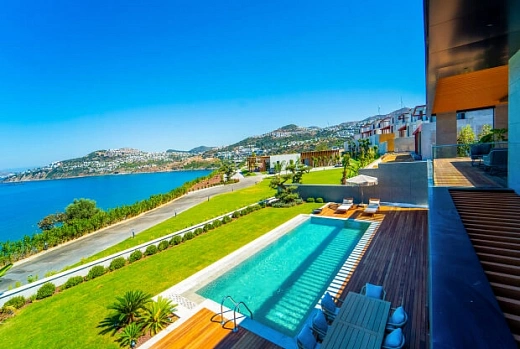 Luxury project with a unique view, combining magnificence and natural beauty — 5