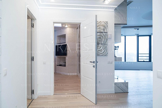 3-room apartment, 112 m² — 24