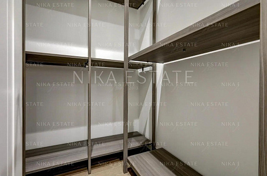 4-room apartment, 253 m² — 21