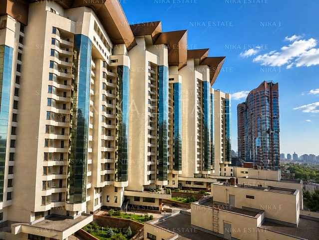 4-комнатная квартира, 169 м²